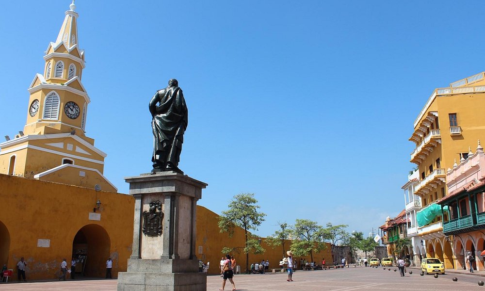 Passeio de Carruagem e Jantar nas Muralhas